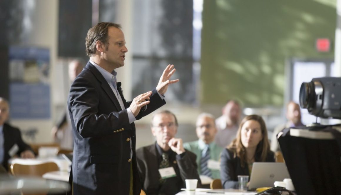 Geld verdienen als Keynote-Speaker auf Events, etc.